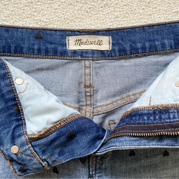 Madewell Stretch Denim Straight Skirt: Heart Print Edition Size 25 - Picture 11 of 17